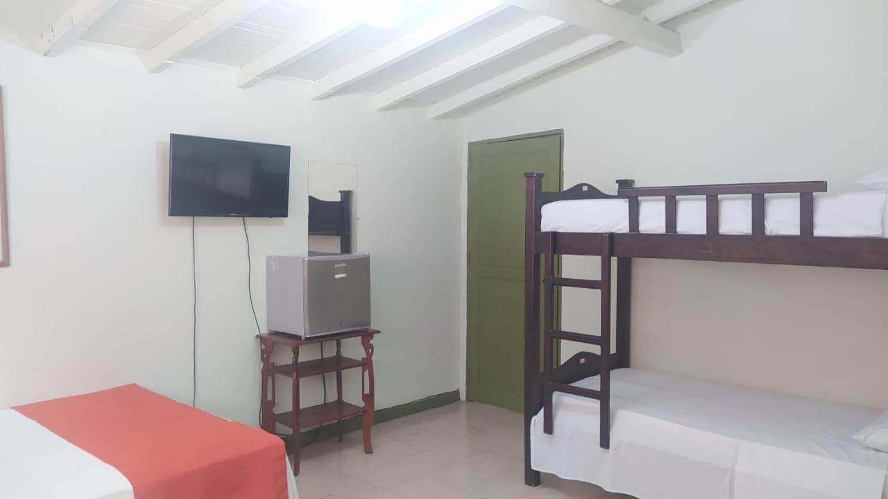 Hosteria De La Plaza Menor Santa Fe de Antioquia Exteriör bild