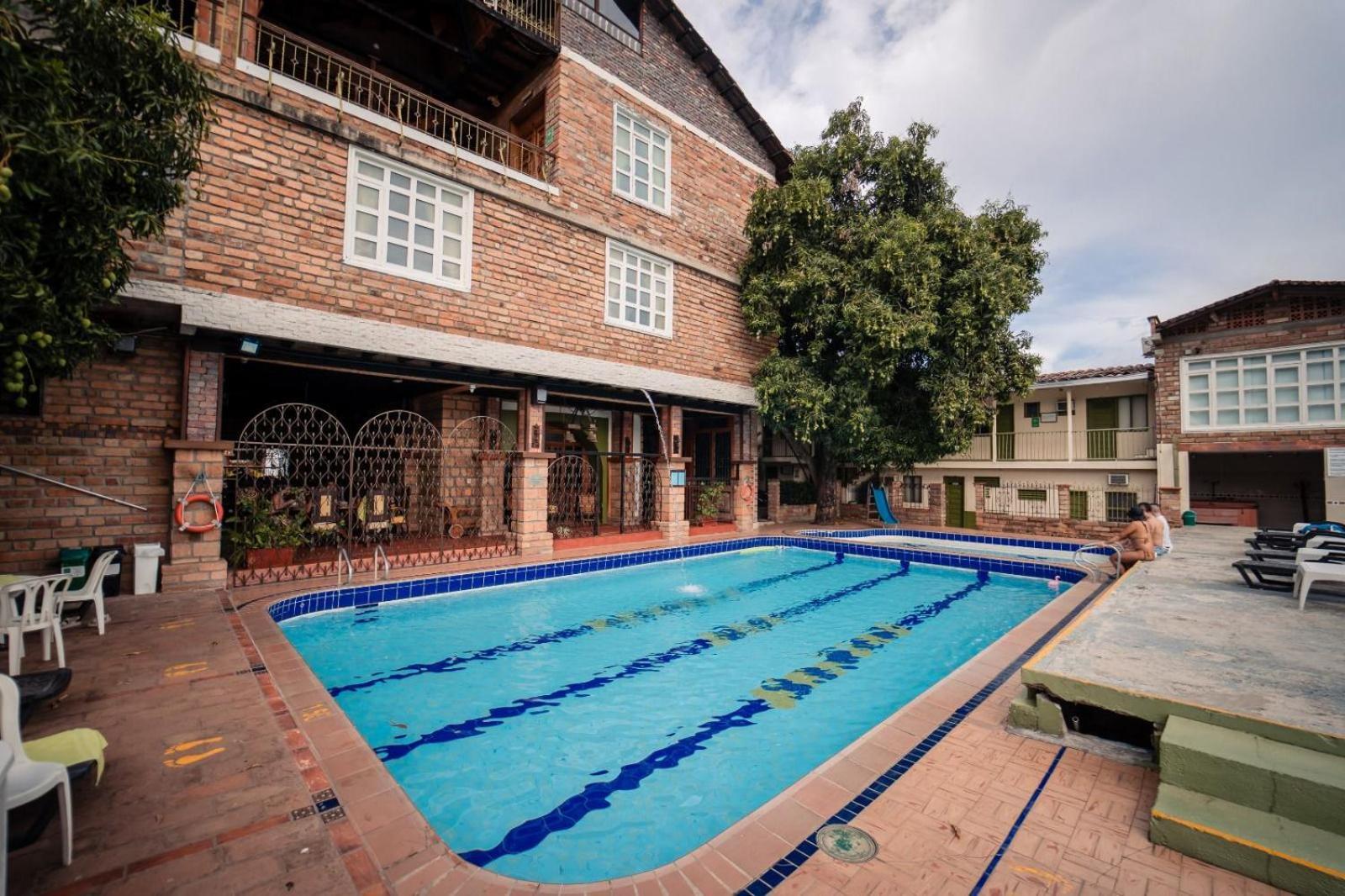 Hosteria De La Plaza Menor Santa Fe de Antioquia Exteriör bild